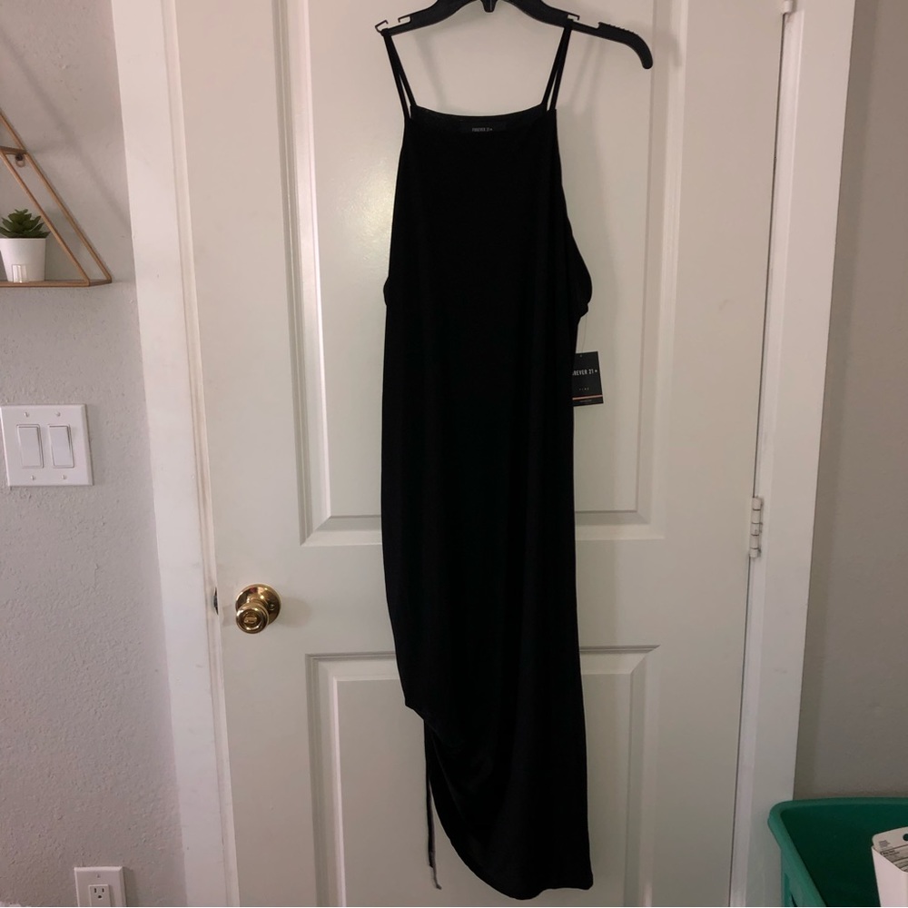 Forever 21 plus size black high neck ruched midi dress